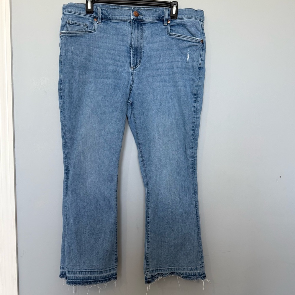 LOFT Light Blue Wide legged flare Cropped Jeans